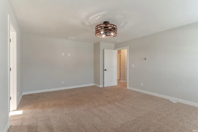 $334,700 | 2748 Kincheloe Court, Evansville, IN 47725