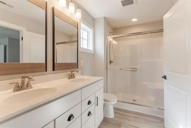 $334,700 | 2748 Kincheloe Court, Evansville, IN 47725