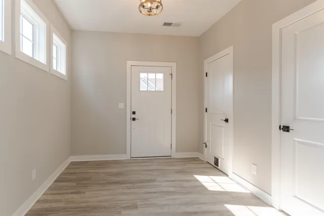 $334,700 | 2748 Kincheloe Court, Evansville, IN 47725