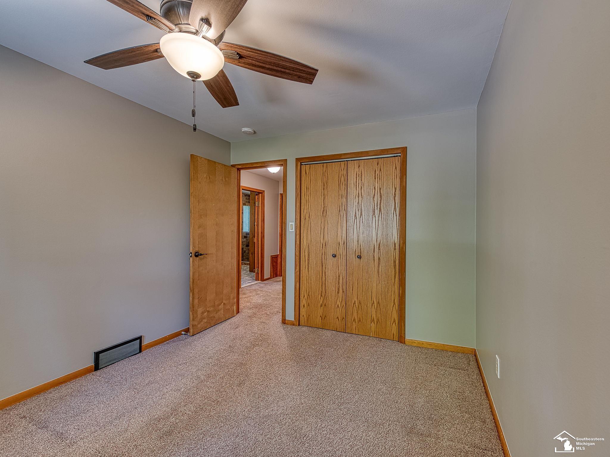 3300 Heiss Road Monroe, MI 48162 - Photo 13 of 31