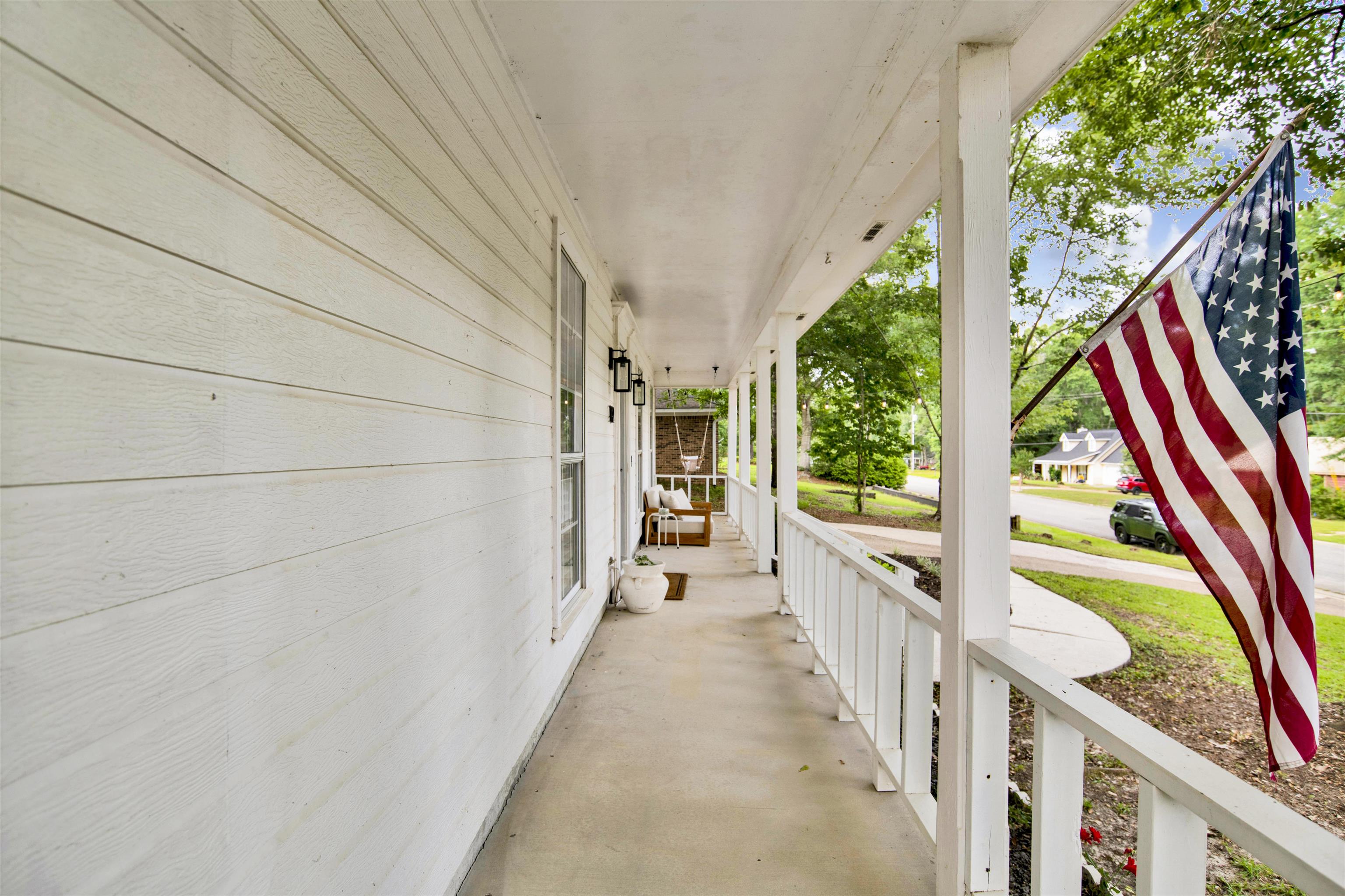 142 Richmond Road Daphne, AL 36526 - Photo 5 of 27 Patio