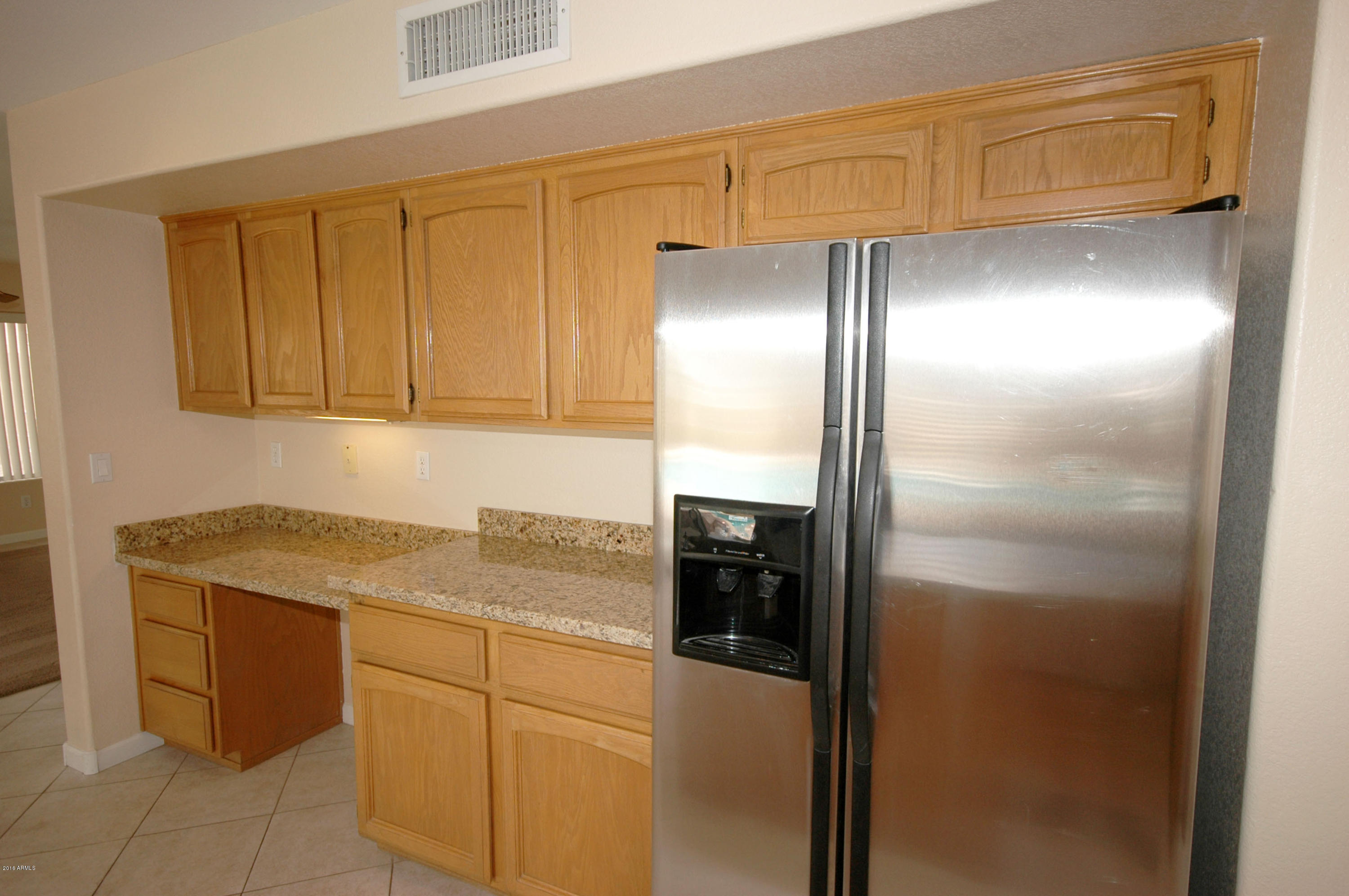 3438 East Clark Road Phoenix, AZ 85050 - Photo 4 of 26 Kitchen 1