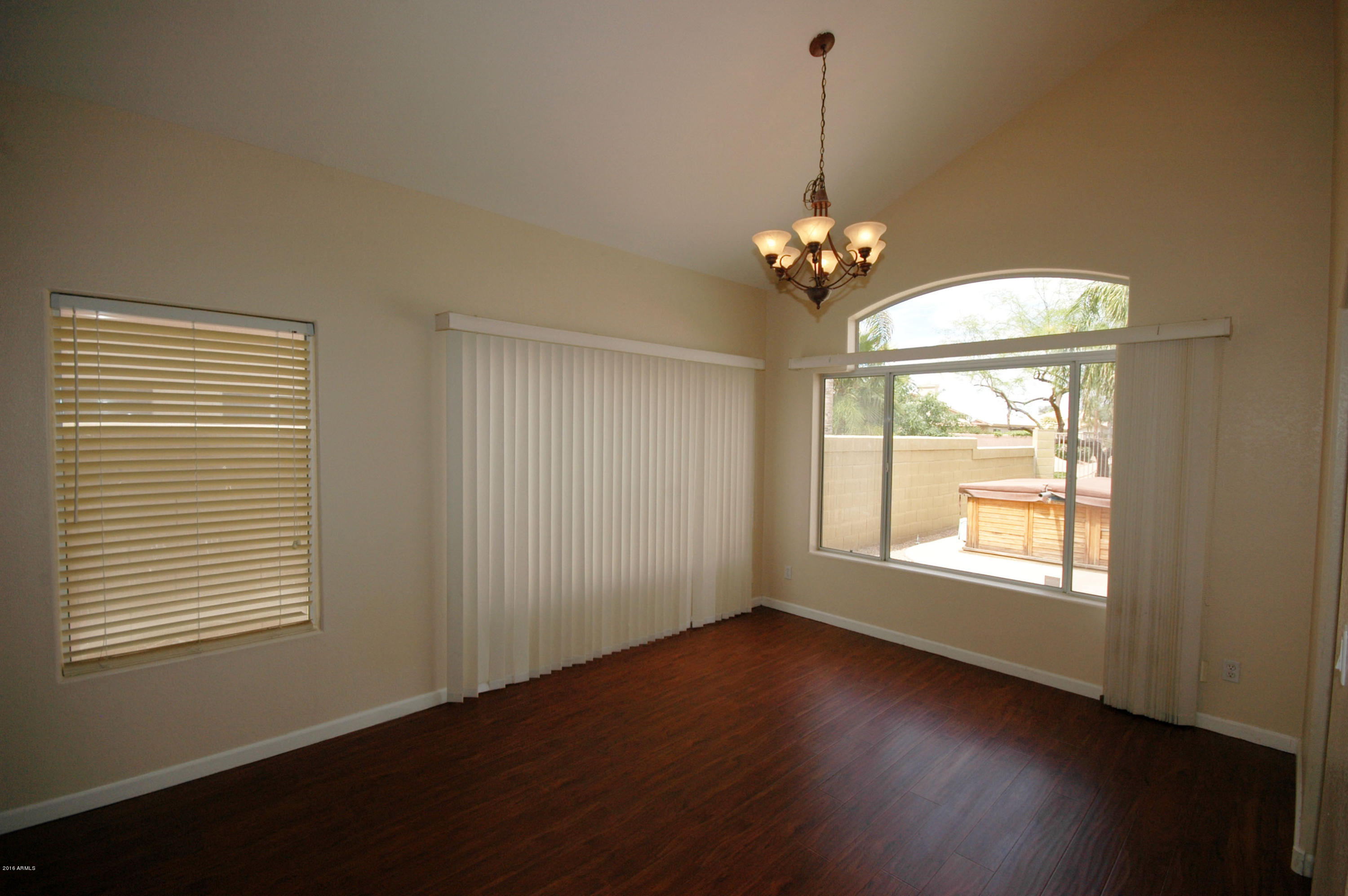 3438 East Clark Road Phoenix, AZ 85050 - Photo 8 of 26 Dining Room