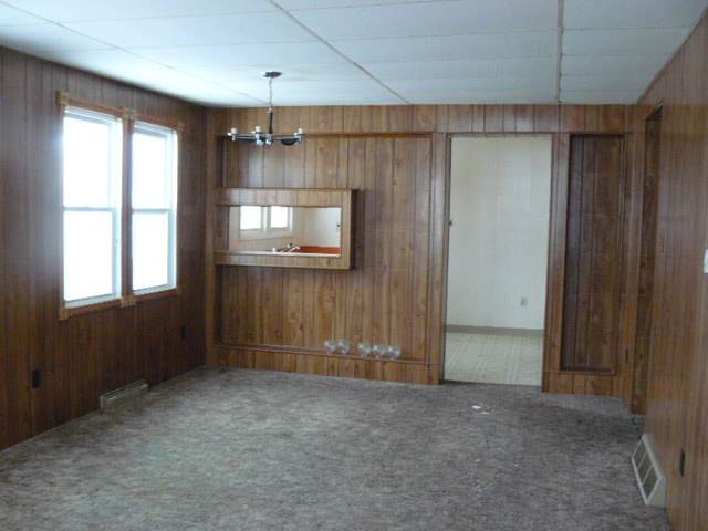 1630 Flower Road Schenectady, NY 12303 - Photo 3 of 12 Photo 3