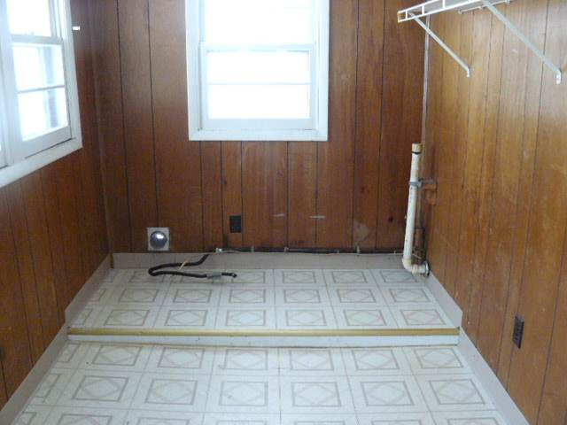 1630 Flower Road Schenectady, NY 12303 - Photo 8 of 12 Photo 8