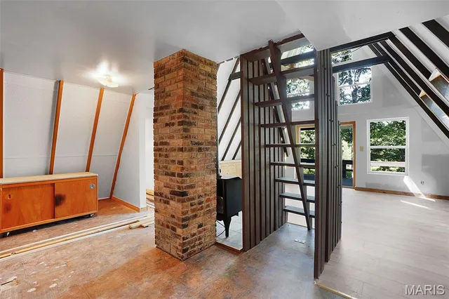 $325,000 | 66 Lake Lawrence Lane, Troy, MO 63379