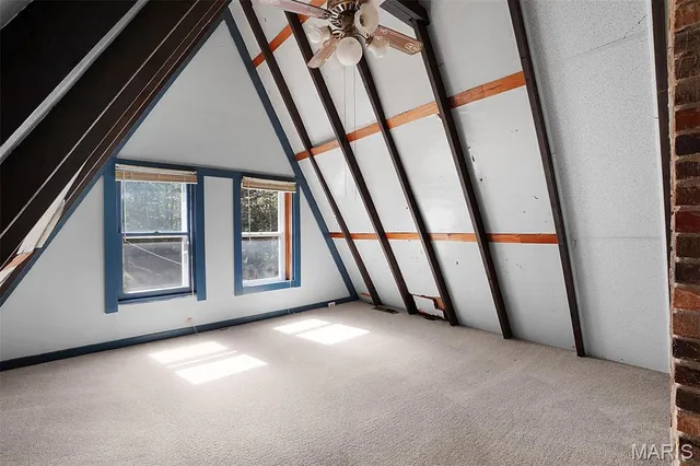 $325,000 | 66 Lake Lawrence Lane, Troy, MO 63379