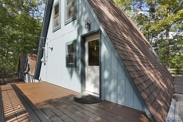 $325,000 | 66 Lake Lawrence Lane, Troy, MO 63379