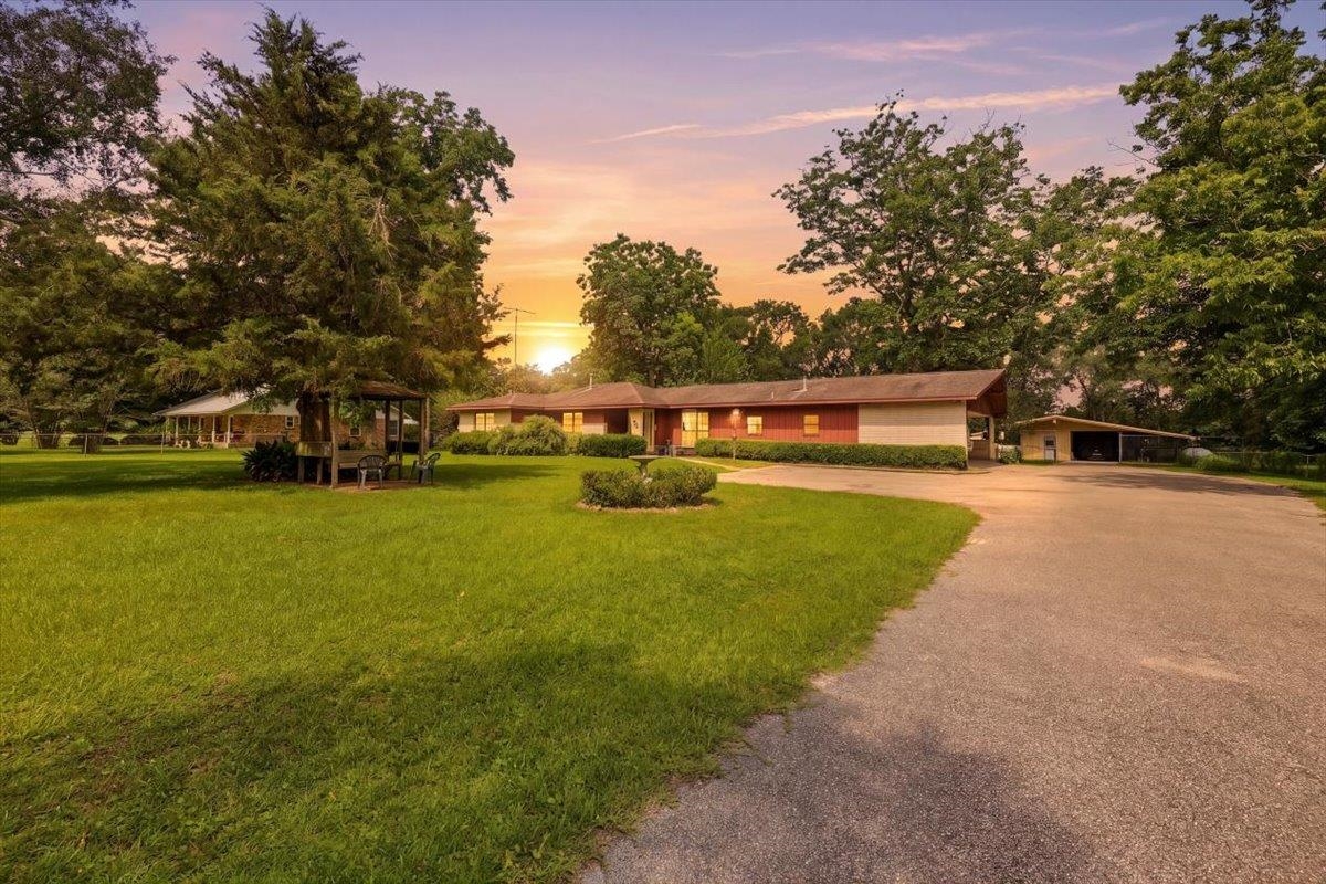 3407 Old Kountze Road Silsbee, TX 77656 - Photo 1 of 49