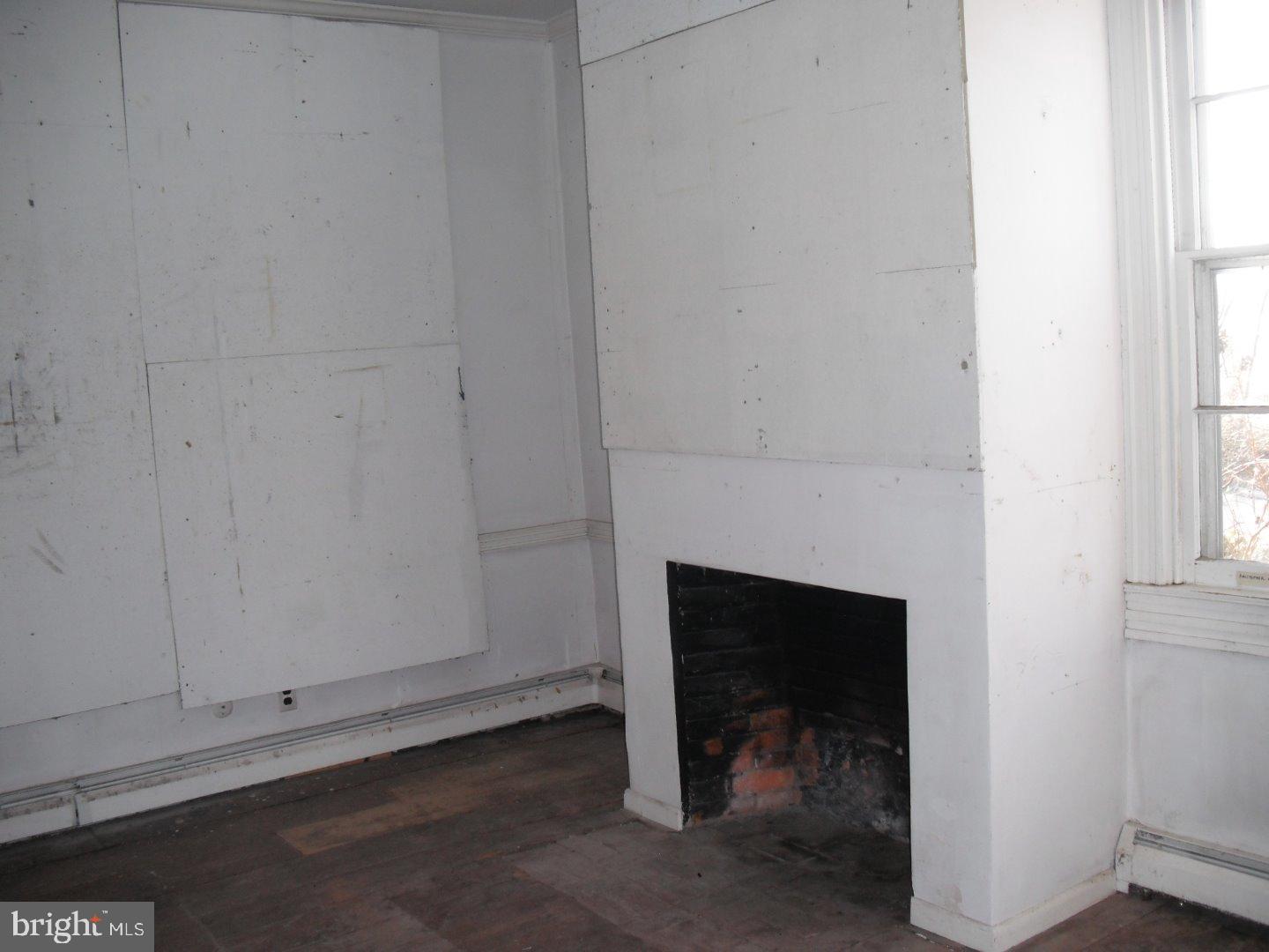 51 Burrs Mill Road Pemberton, NJ 08068 - Photo 6 of 19
