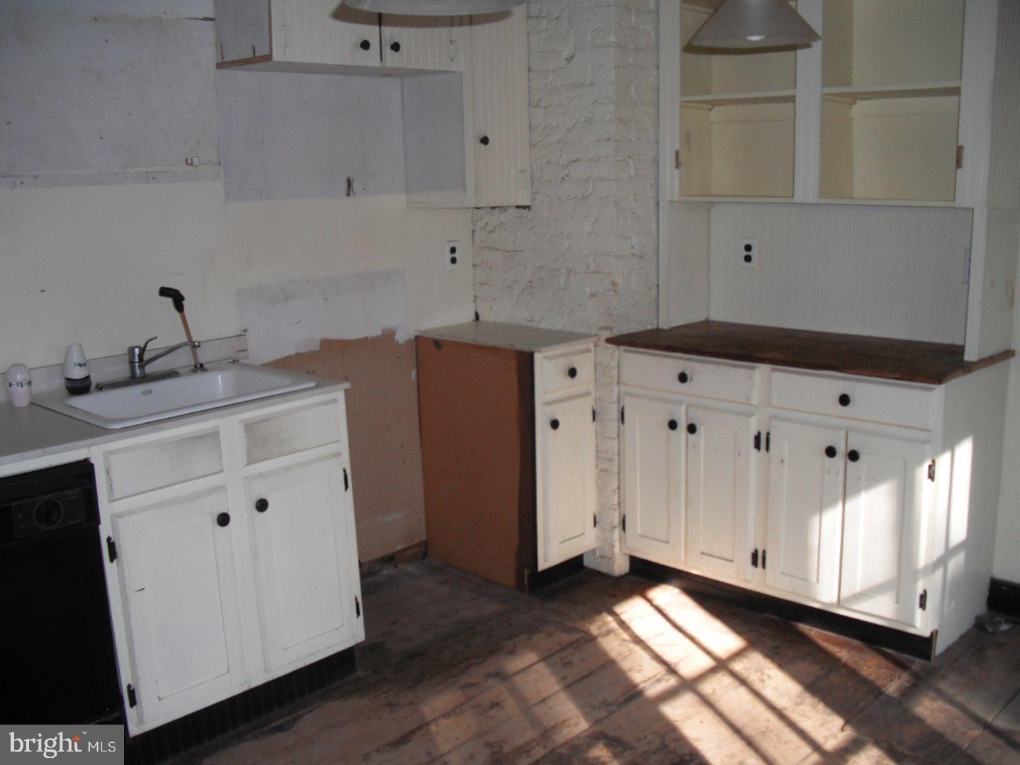 51 Burrs Mill Road Pemberton, NJ 08068 - Photo 8 of 19