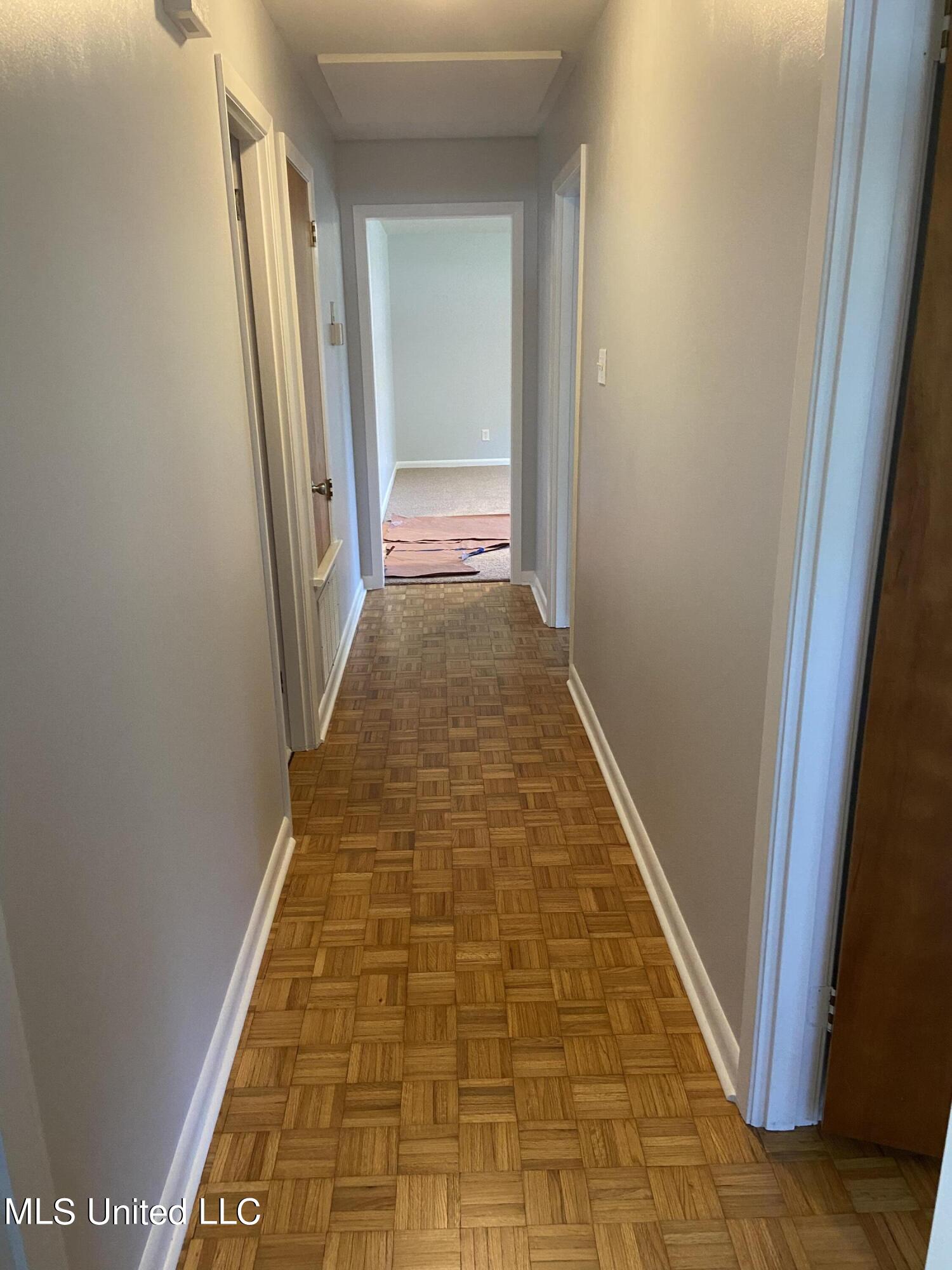 2519 Orleans Road Biloxi, MS 39531 - Photo 9 of 20 HALWAY FROM MASTER BEDROOM