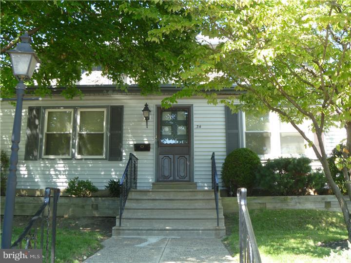 34 Copley Road Upper Darby, PA 19082 - Photo 2 of 17 Exterior Front