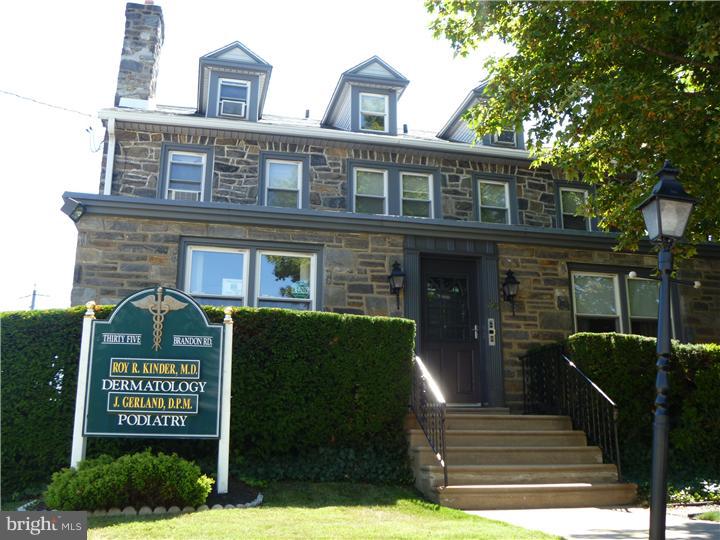 34 Copley Road Upper Darby, PA 19082 - Photo 3 of 17 Exterior