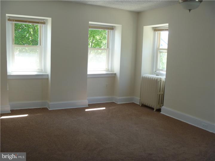 34 Copley Road Upper Darby, PA 19082 - Photo 9 of 17 Unit #1