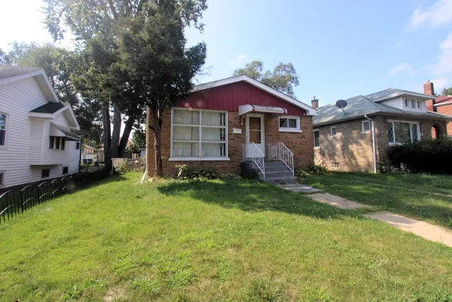 $105,000 | 39 Warren Street, Calumet City, IL 60409
