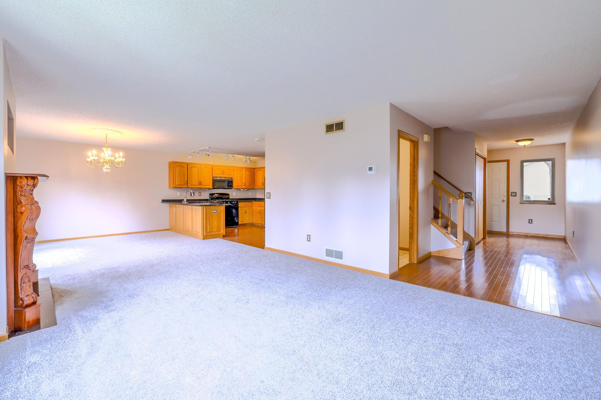 563 Milwaukee Road Shakopee, MN 55379 - Photo 12 of 30