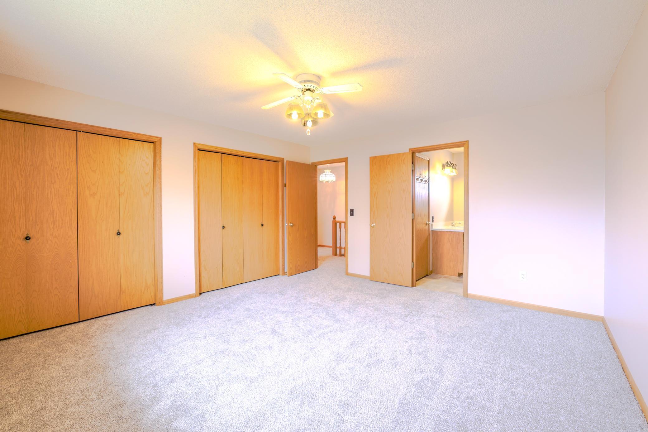 563 Milwaukee Road Shakopee, MN 55379 - Photo 18 of 30