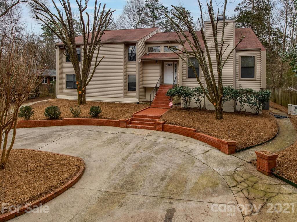 301 Old Bell Road Charlotte, NC 28270 - Photo 1 of 22 Gallery Image 1
