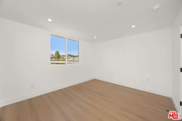 $5,200 | 6241 Banner Avenue, Los Angeles, CA 90038