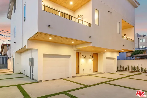 $5,200 | 6241 Banner Avenue, Los Angeles, CA 90038