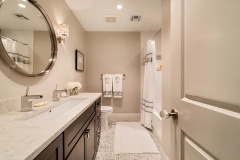 $2,650,000 | 287 Langley Road, Unit 6, Newton, MA 02459