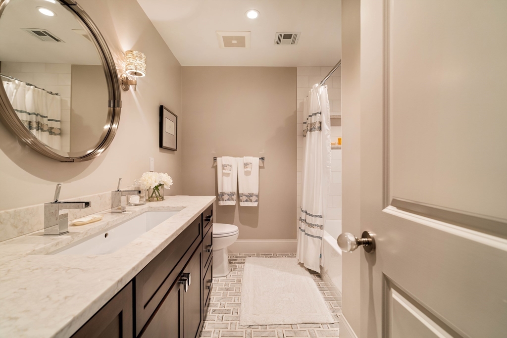 287 Langley Road, Unit 6 Newton, MA 02459 - Photo 28 of 37