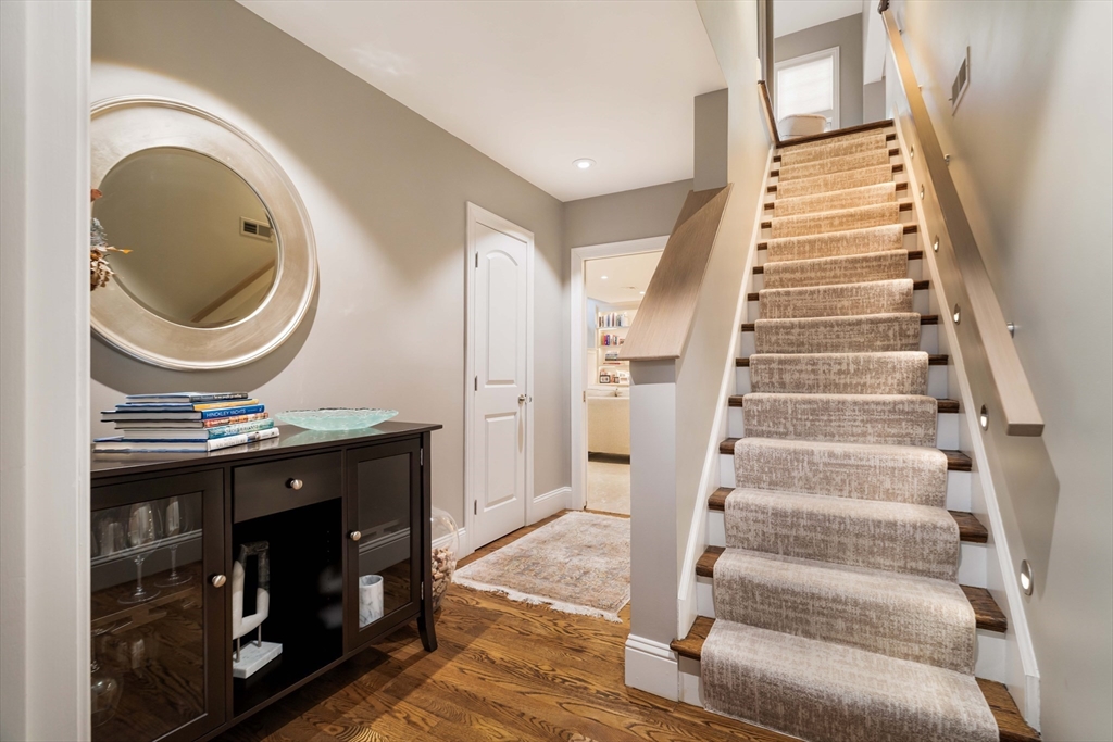 287 Langley Road, Unit 6 Newton, MA 02459 - Photo 29 of 37