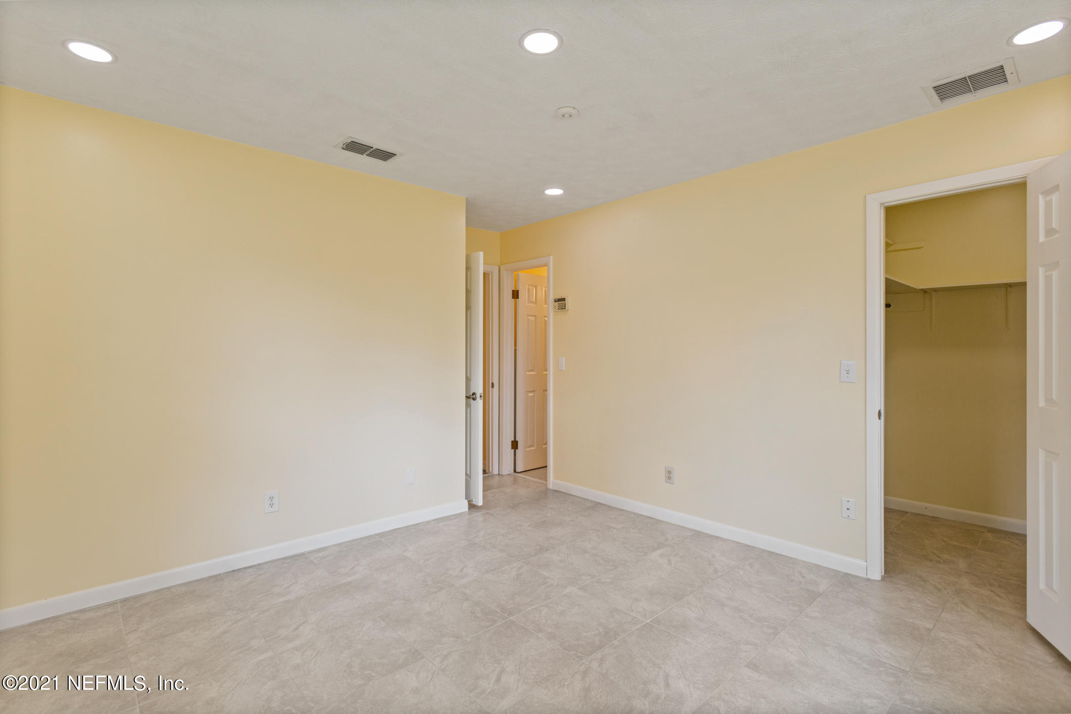 10441 Bessent Road North Jacksonville, FL 32218 - Photo 17 of 30 10441 Bessent Rd N (17).jpg-FULL