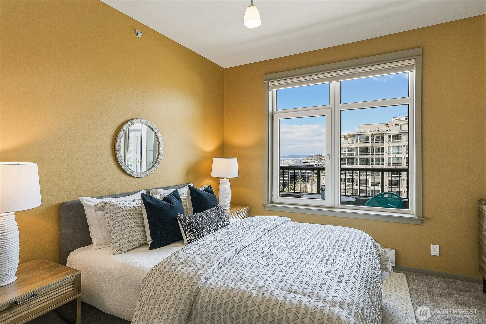 2801 1st Avenue, Unit 1018 Seattle, WA 98121 - Photo 16 of 32