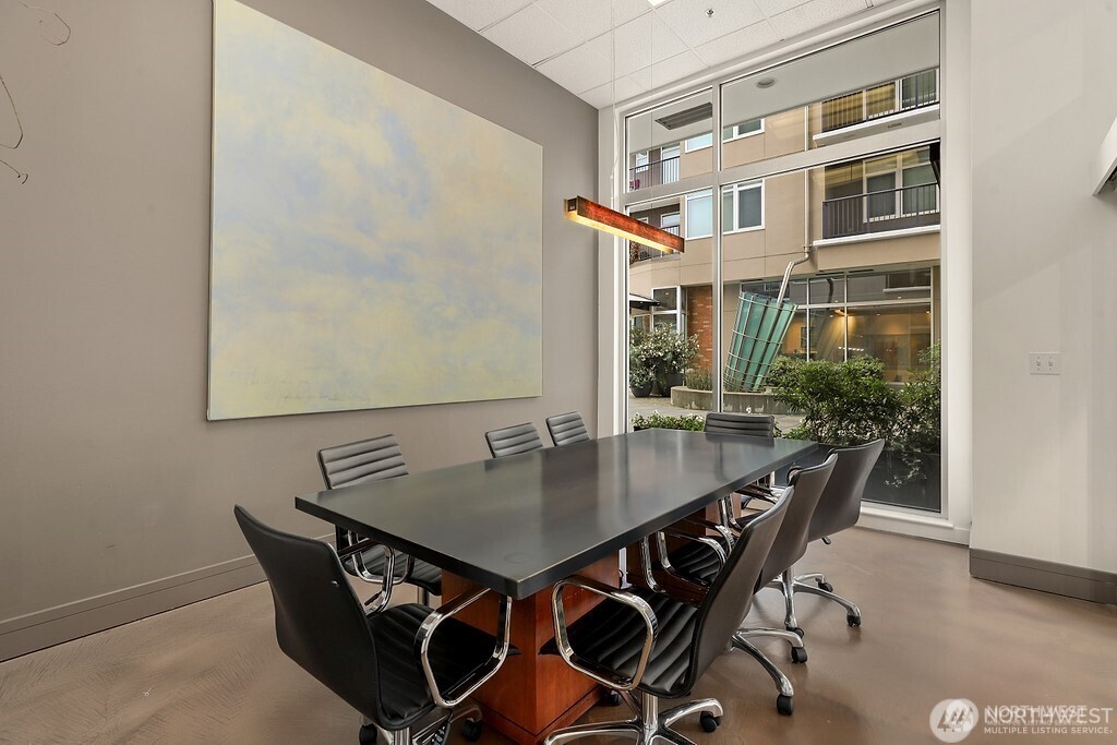 2801 1st Avenue, Unit 1018 Seattle, WA 98121 - Photo 30 of 32