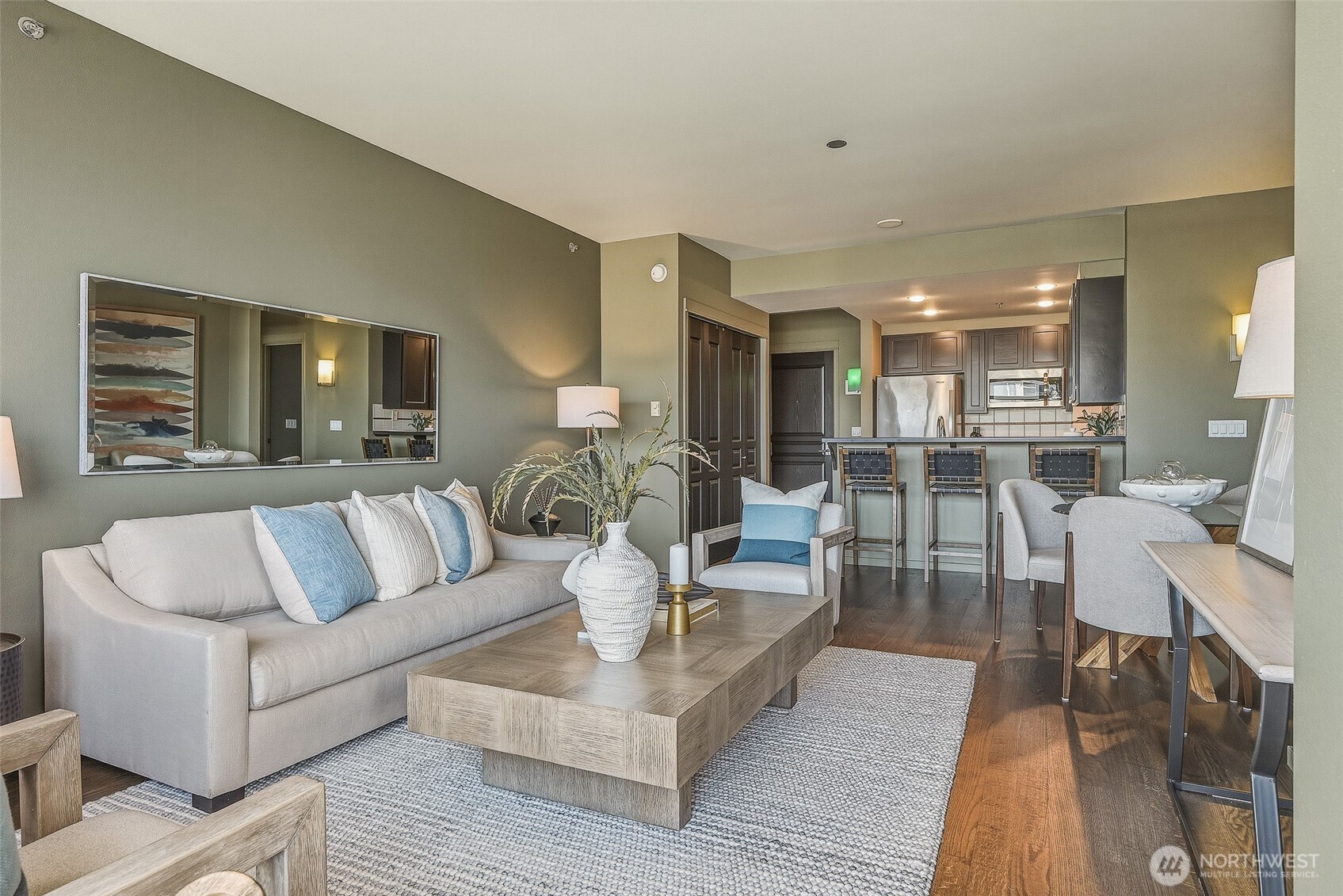 2801 1st Avenue, Unit 1018 Seattle, WA 98121 - Photo 5 of 32
