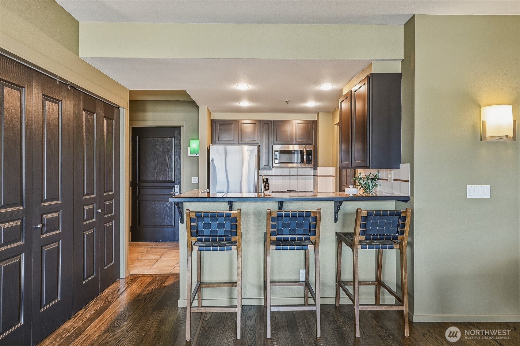 2801 1st Avenue, Unit 1018 Seattle, WA 98121 - Photo 8 of 32