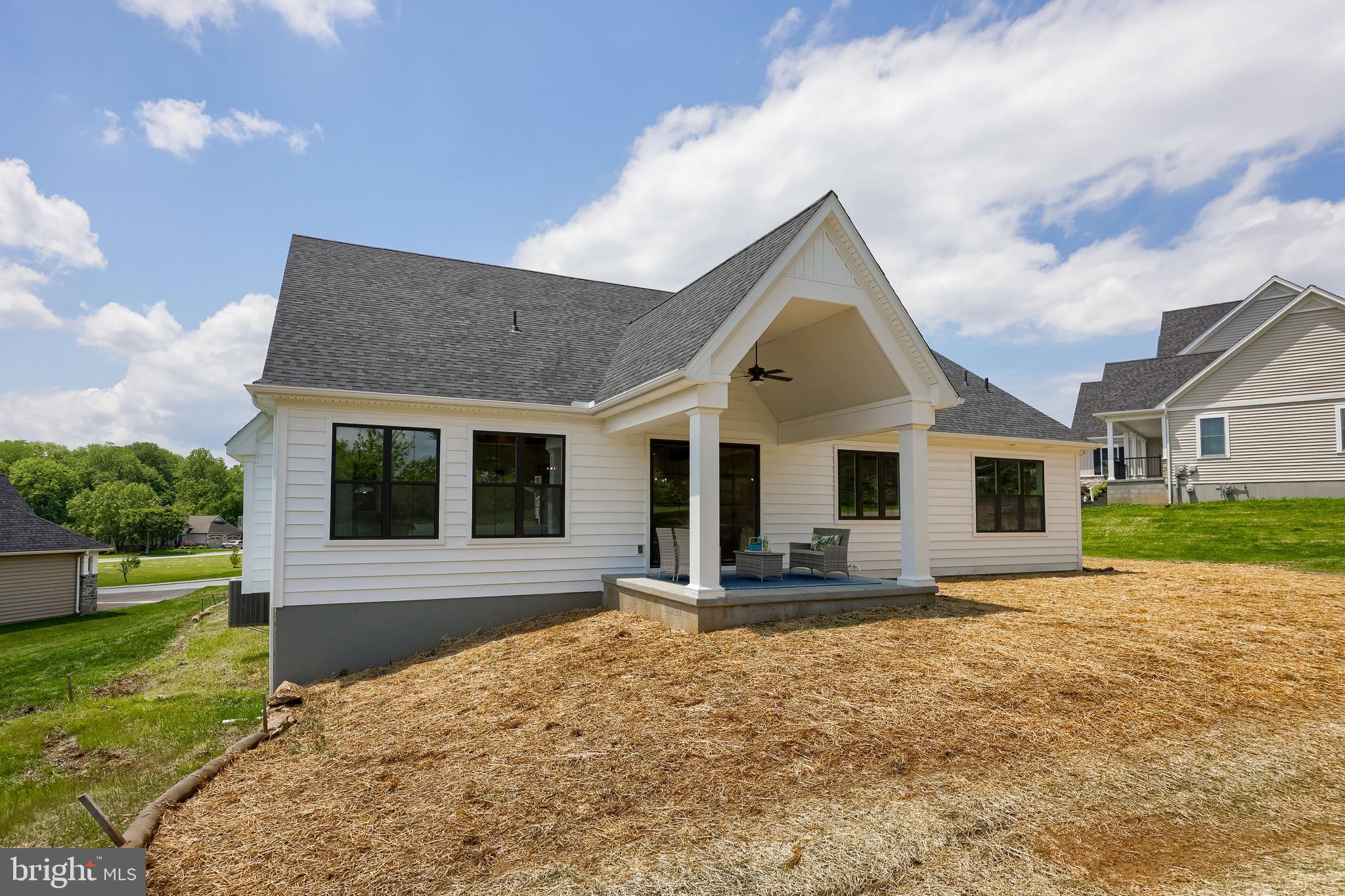 136 Stillcreek Road Millersville, PA 17551 - Photo 60 of 72 a front view of a house with garden