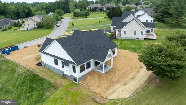 $899,900 | 136 Stillcreek Road, Millersville, PA 17551