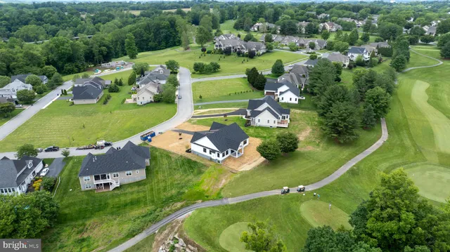 $924,900 | 136 Stillcreek Road, Millersville, PA 17551