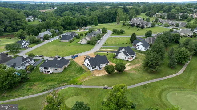 $924,900 | 136 Stillcreek Road, Millersville, PA 17551