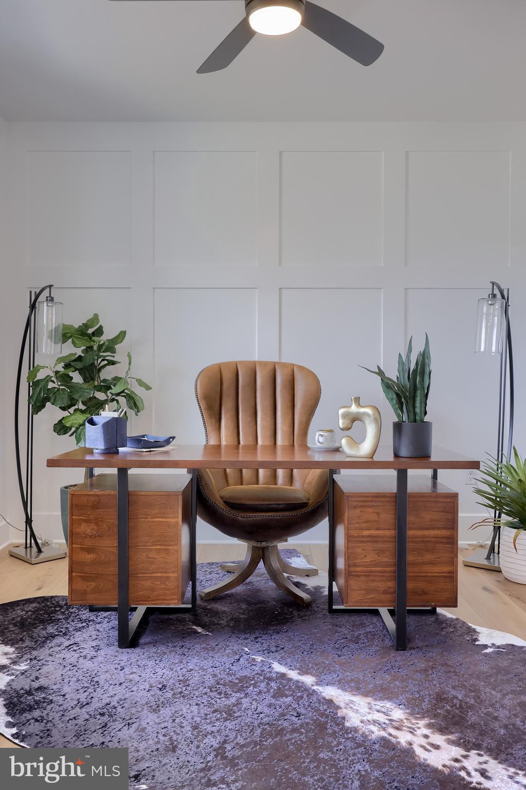 136 Stillcreek Road Millersville, PA 17551 - Photo 10 of 72 a view of a room with furniture and a potted plant