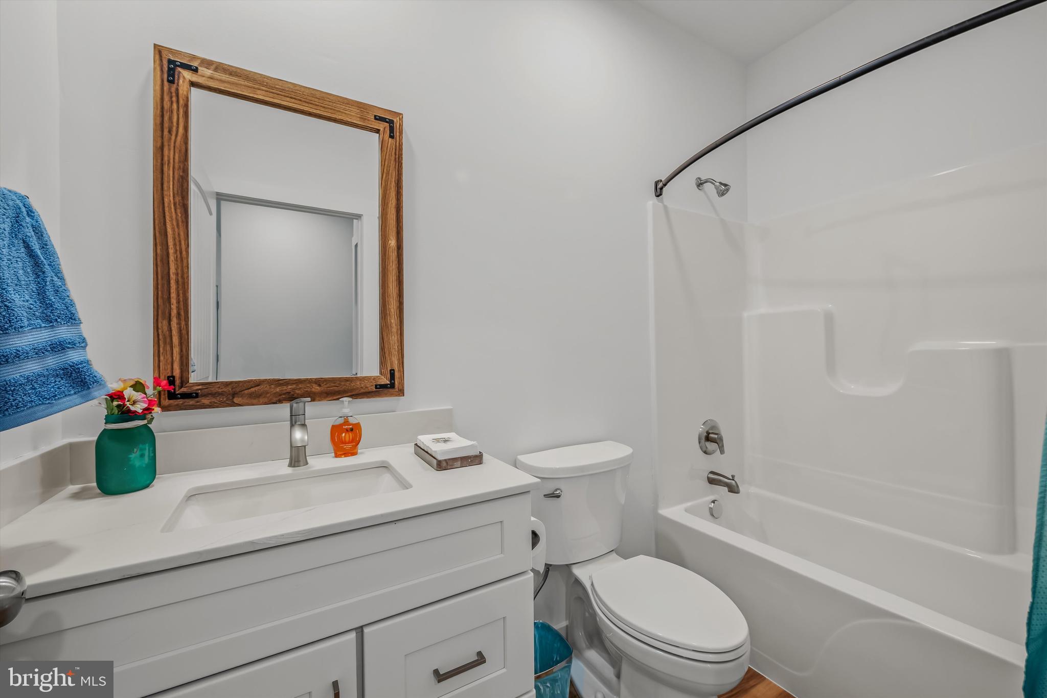 523 Oak Hill Road Berkeley Springs, WV 25411 - Photo 17 of 27 Similar Construction