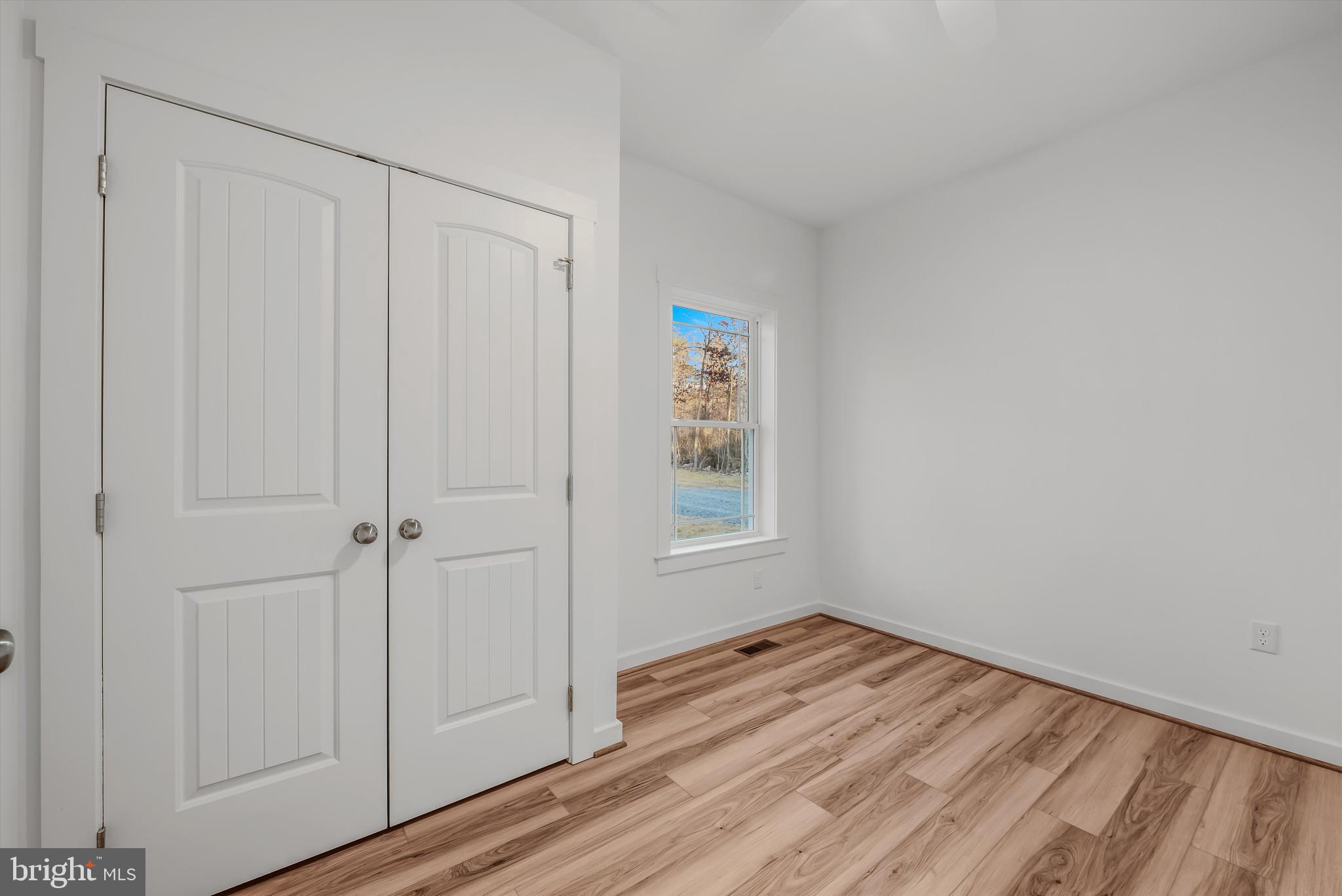 523 Oak Hill Road Berkeley Springs, WV 25411 - Photo 18 of 27 Bedroom 3