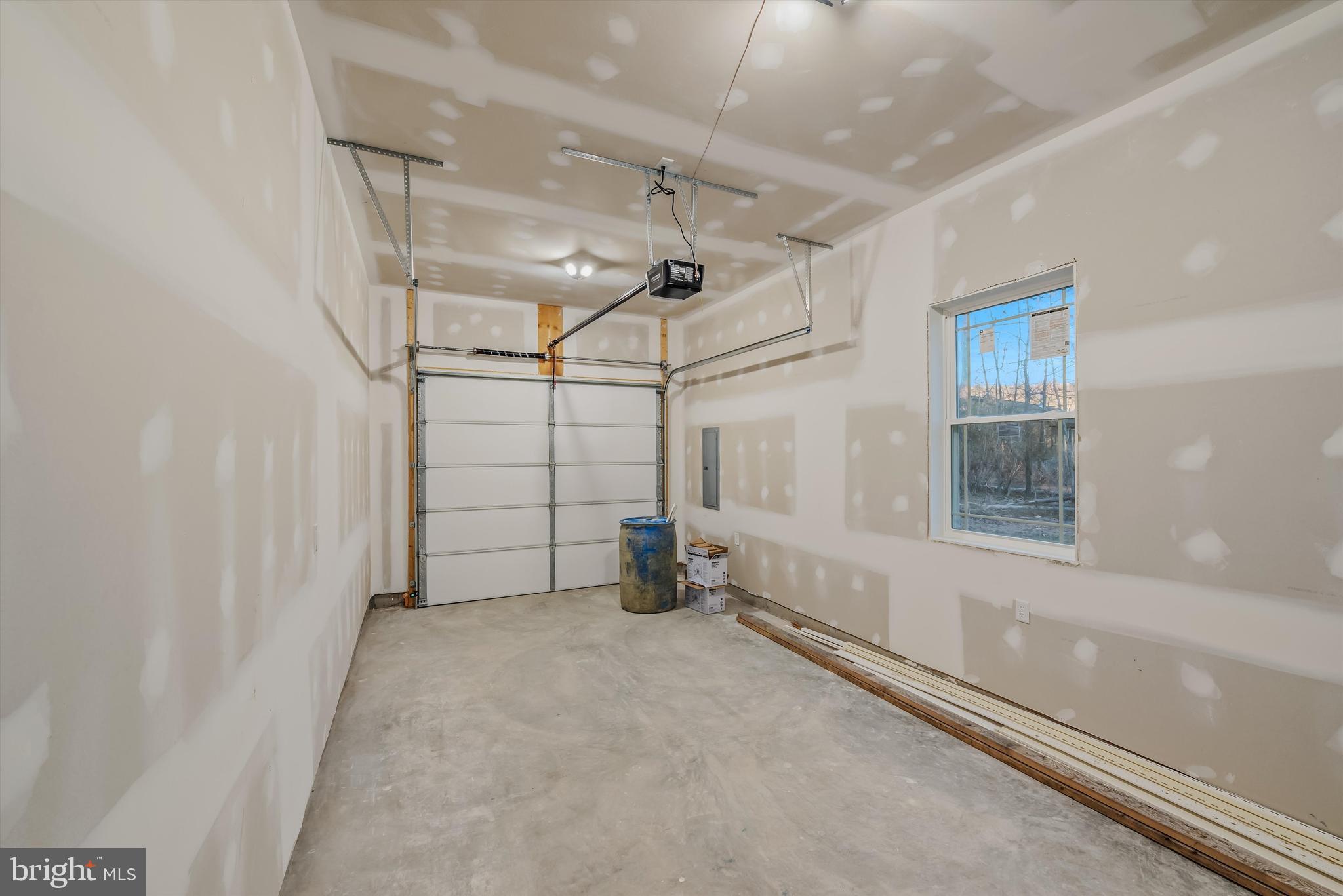 523 Oak Hill Road Berkeley Springs, WV 25411 - Photo 22 of 27 Similar Construction