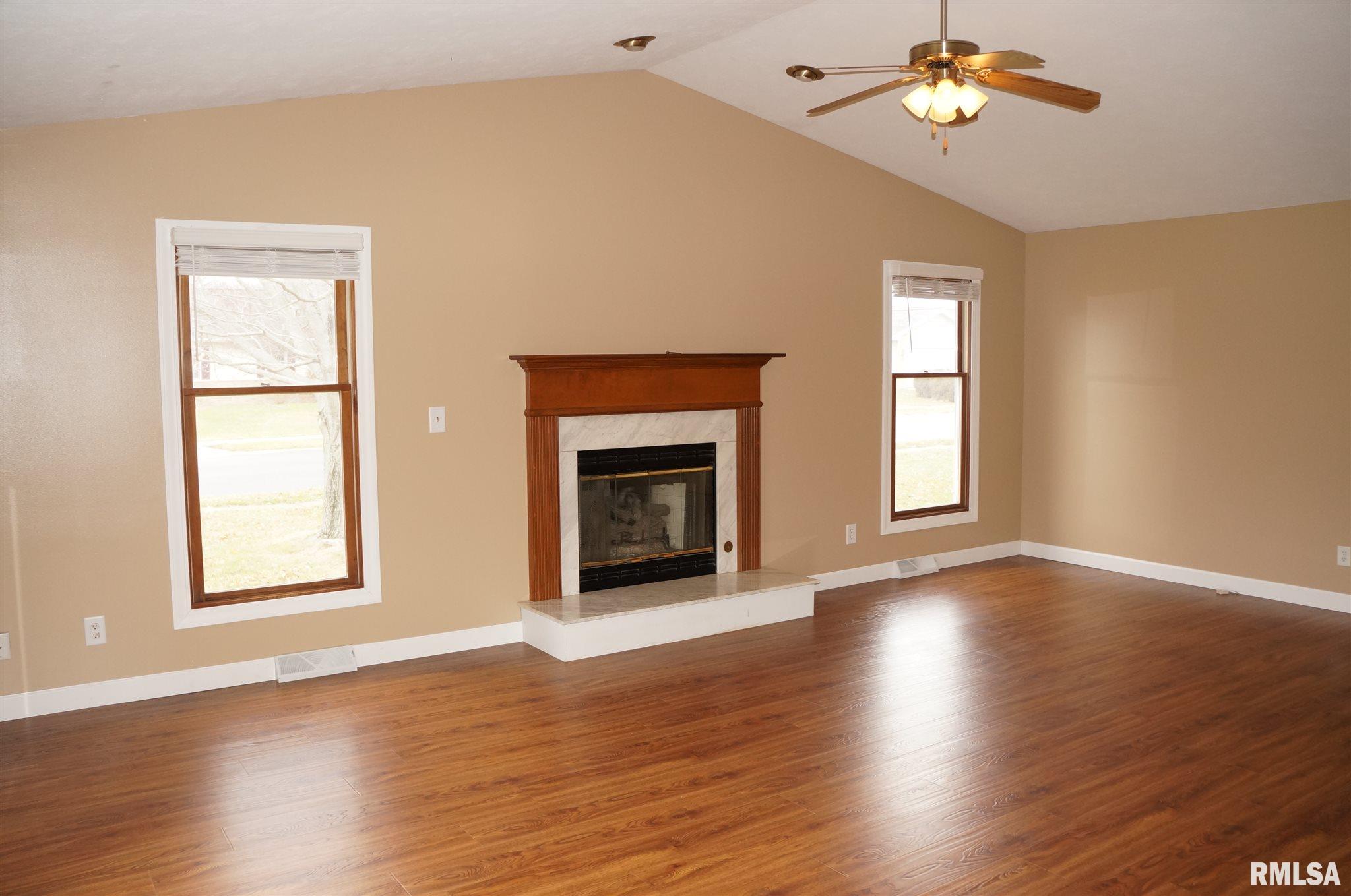 6504 Christine Court Springfield, IL 62712 - Photo 6 of 25 Gallery Image 6