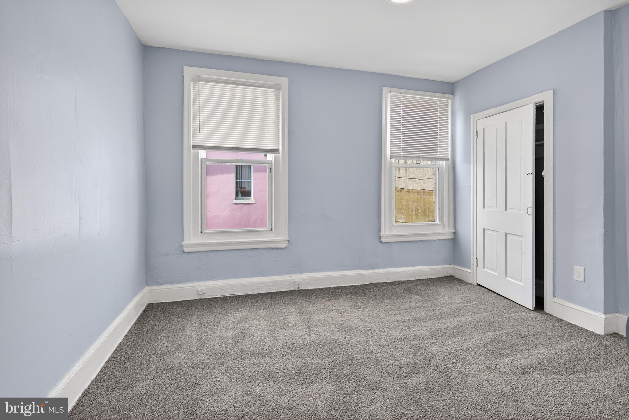 3039 Gransback Street Philadelphia, PA 19134 - Photo 7 of 10 an empty room with windows