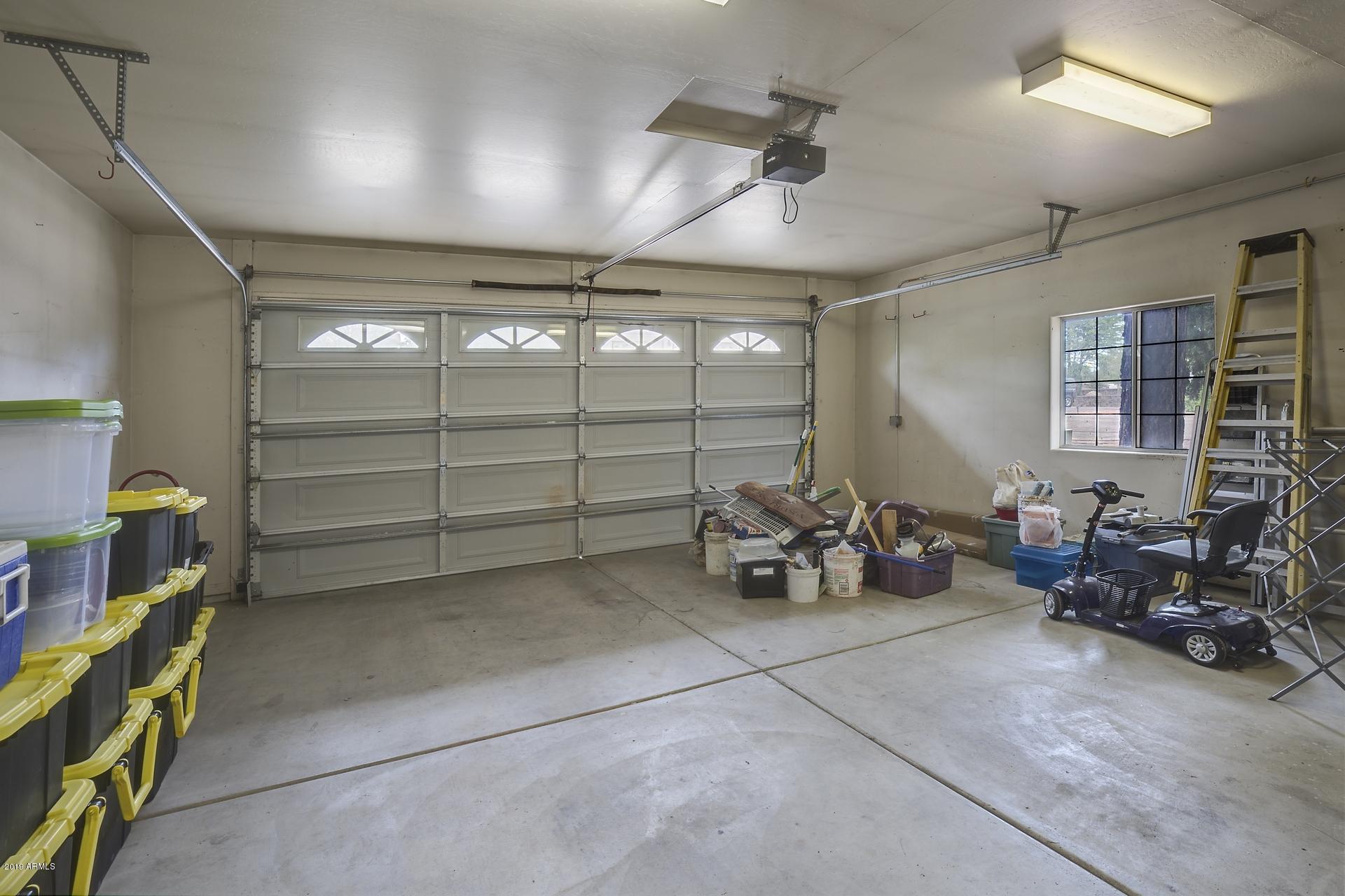 509 Laredo Loop Payson, AZ 85541 - Photo 32 of 39 Garage