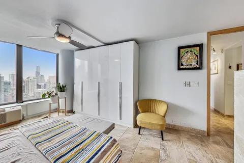 $880,000 | 505 North Lake Shore Drive, Unit 5302, Chicago, IL 60611
