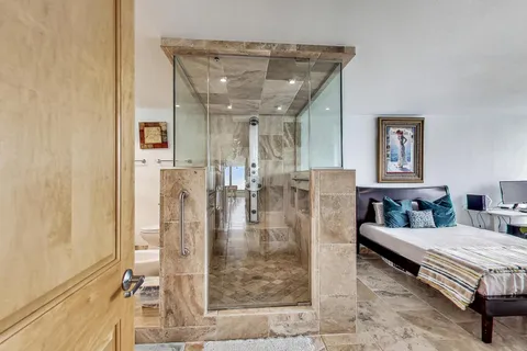 $880,000 | 505 North Lake Shore Drive, Unit 5302, Chicago, IL 60611