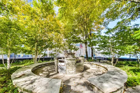 $880,000 | 505 North Lake Shore Drive, Unit 5302, Chicago, IL 60611
