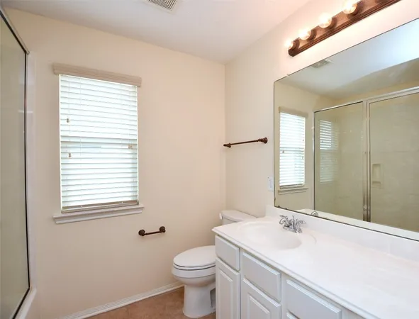 $4,500 | 30 Granite Path Place, The Woodlands, TX 77389