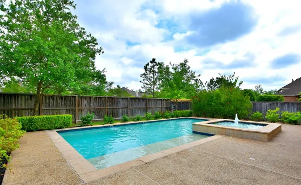 $4,500 | 30 Granite Path Place, The Woodlands, TX 77389