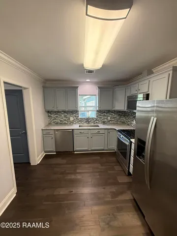 $1,600 | 908 St Landry Street, Lafayette, LA 70506